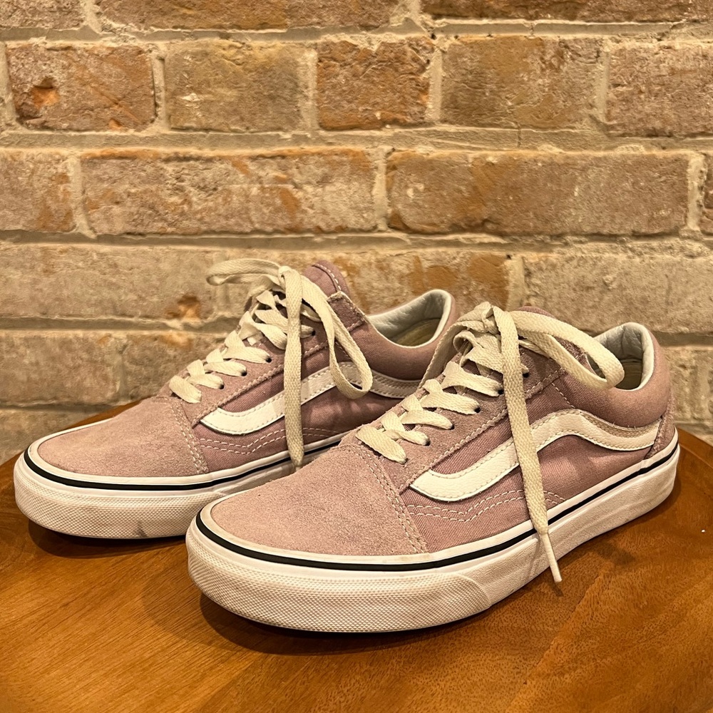Old Skool Vans Size 6.5 light purple